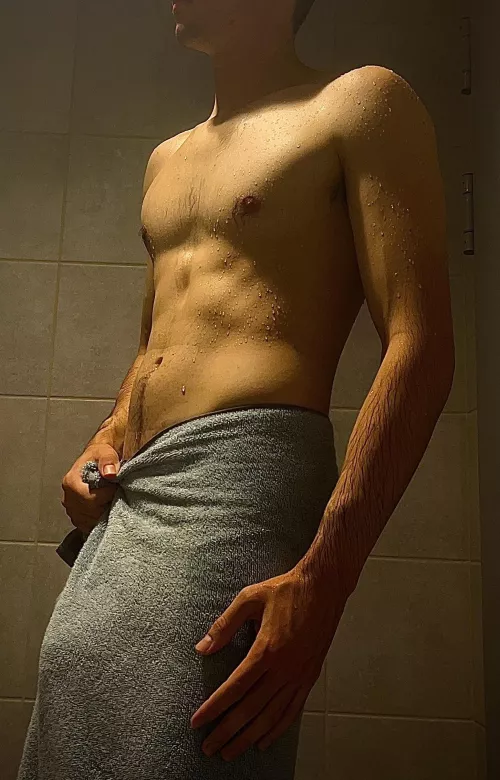 Come help me dry off ;)