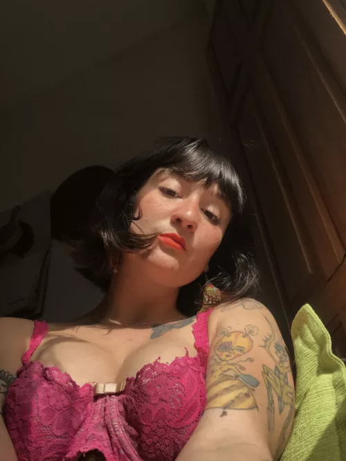 Come suck these big college girl milkers