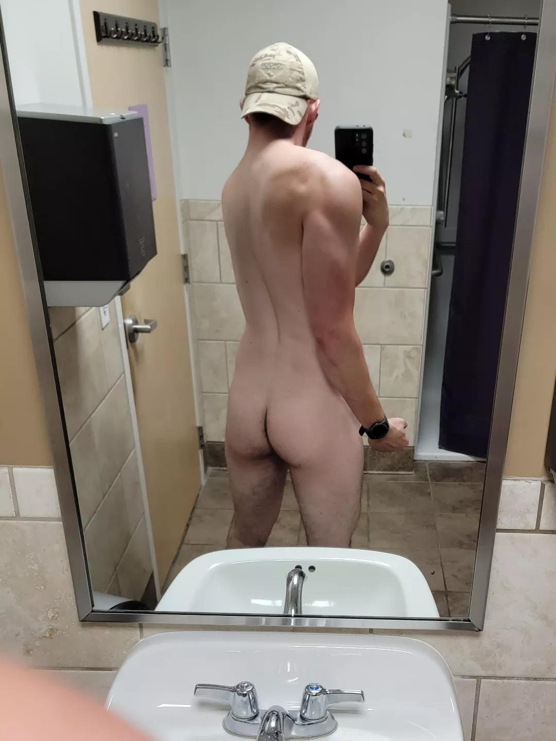 Do you want to feel my gains?