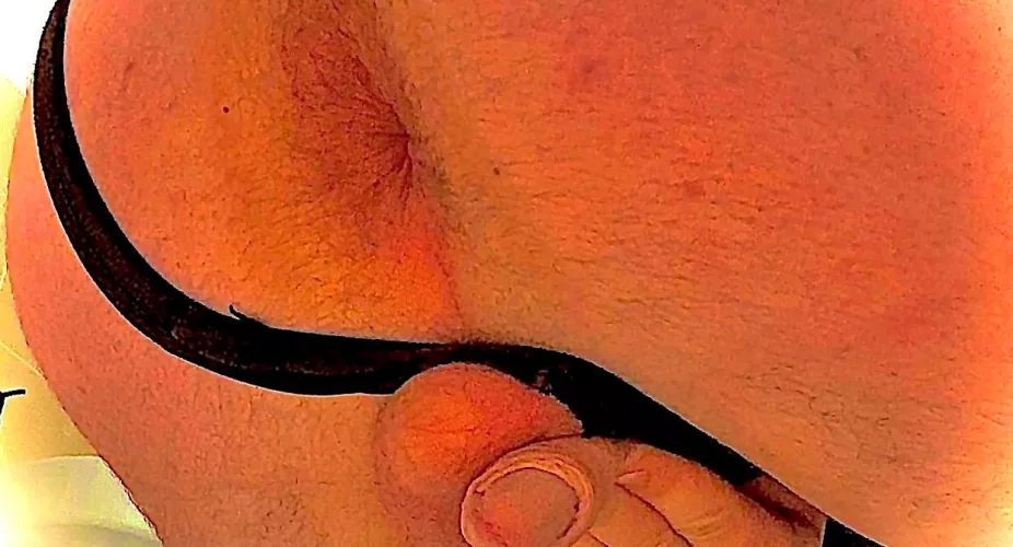 Every time I party I can’t resist the temptation to steal panties. Stole my step moms tonight🙈I’m 20 “Straight” looking to experience my first.