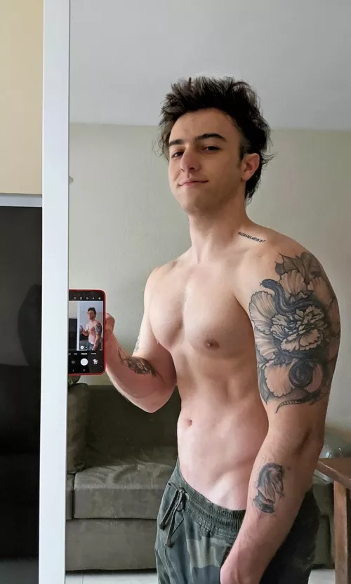 I hope every bro here is having a great Sunday ❤️❤️❤️