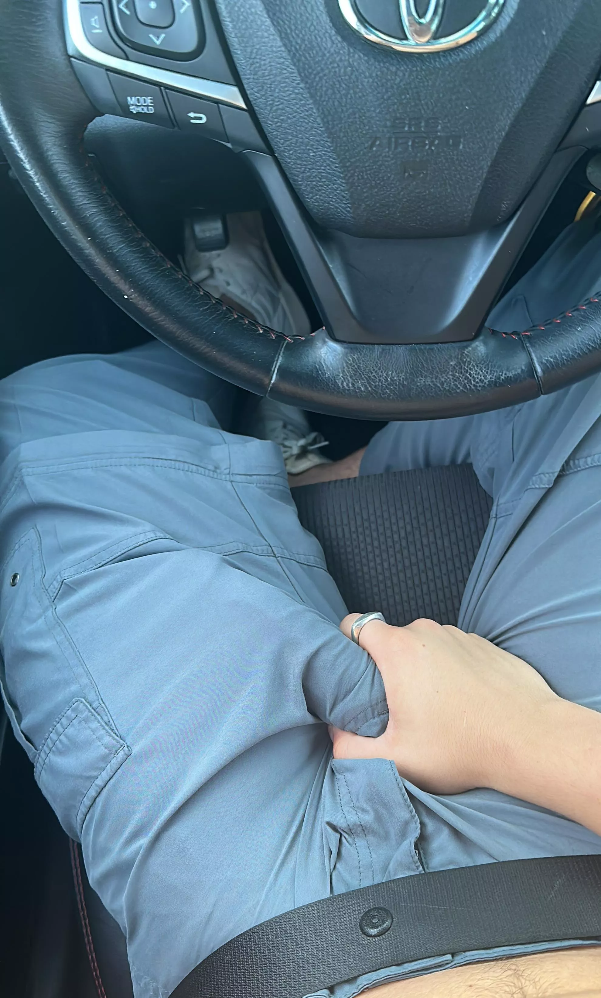 i was rock hard after watching this girl bend over in the parking lot🫣