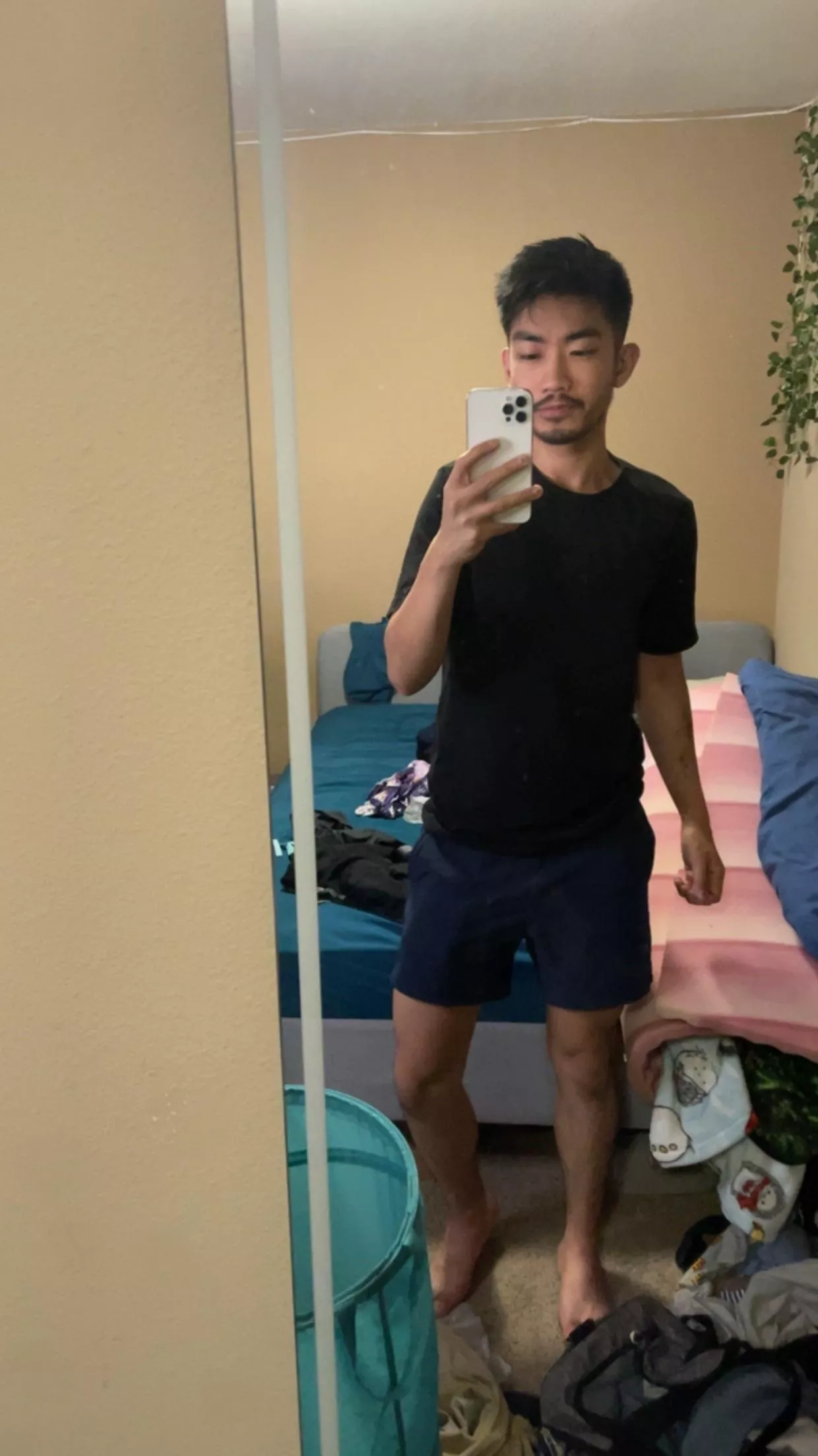 Looking for friends to play BG3 👀