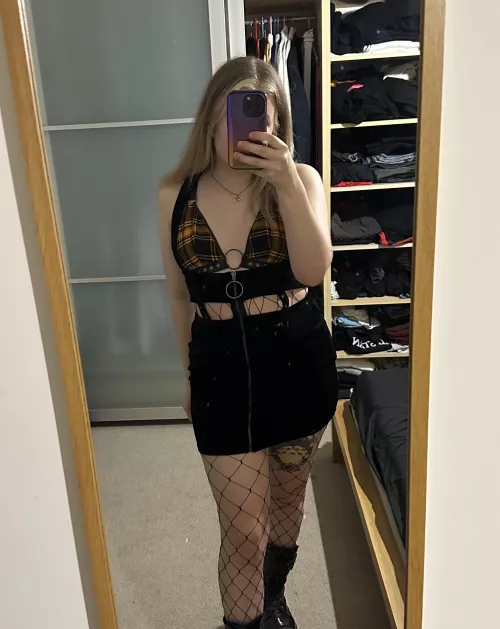 My favourite outfit to wear for a night out! [F]