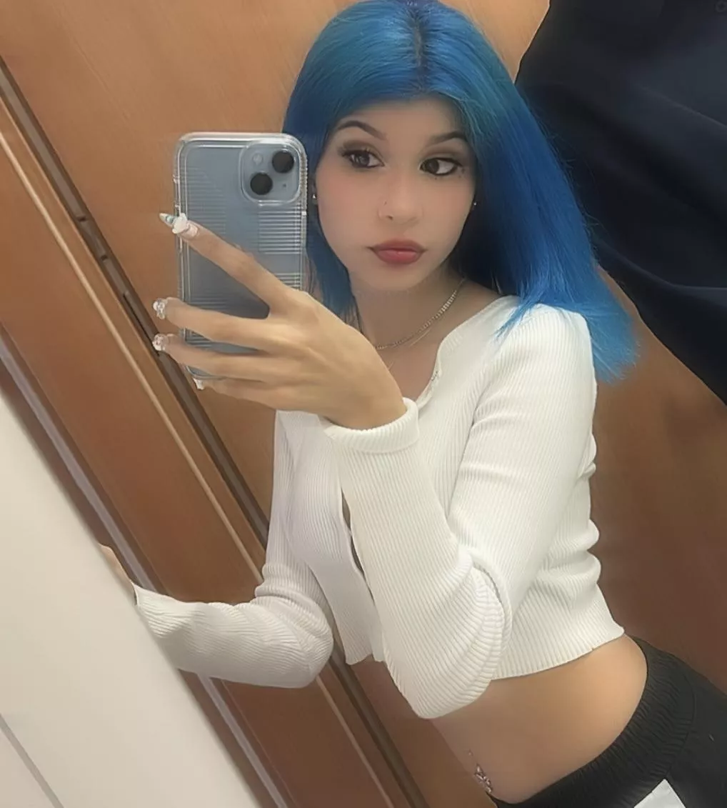petite latina with blue hair🩵