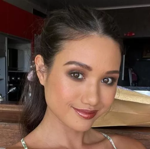 Serena Sengues -IG in Tahiti