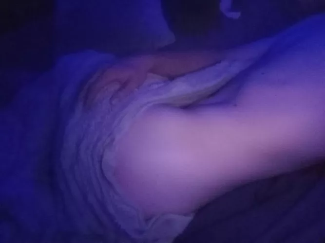 This is my first time posting anything like this >w< I hope some here like it.