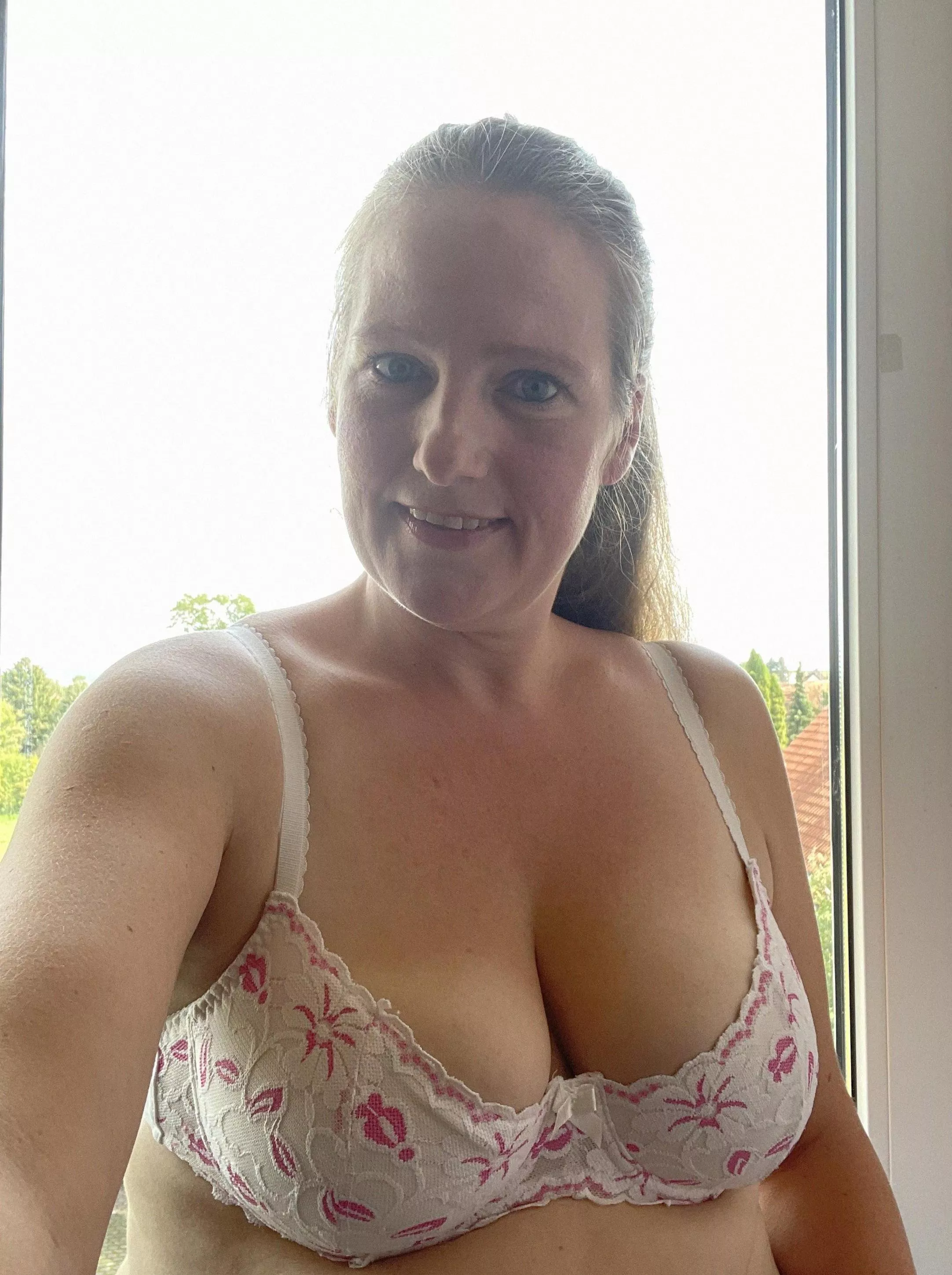 Where’s all the men that like to eat thick pussy?