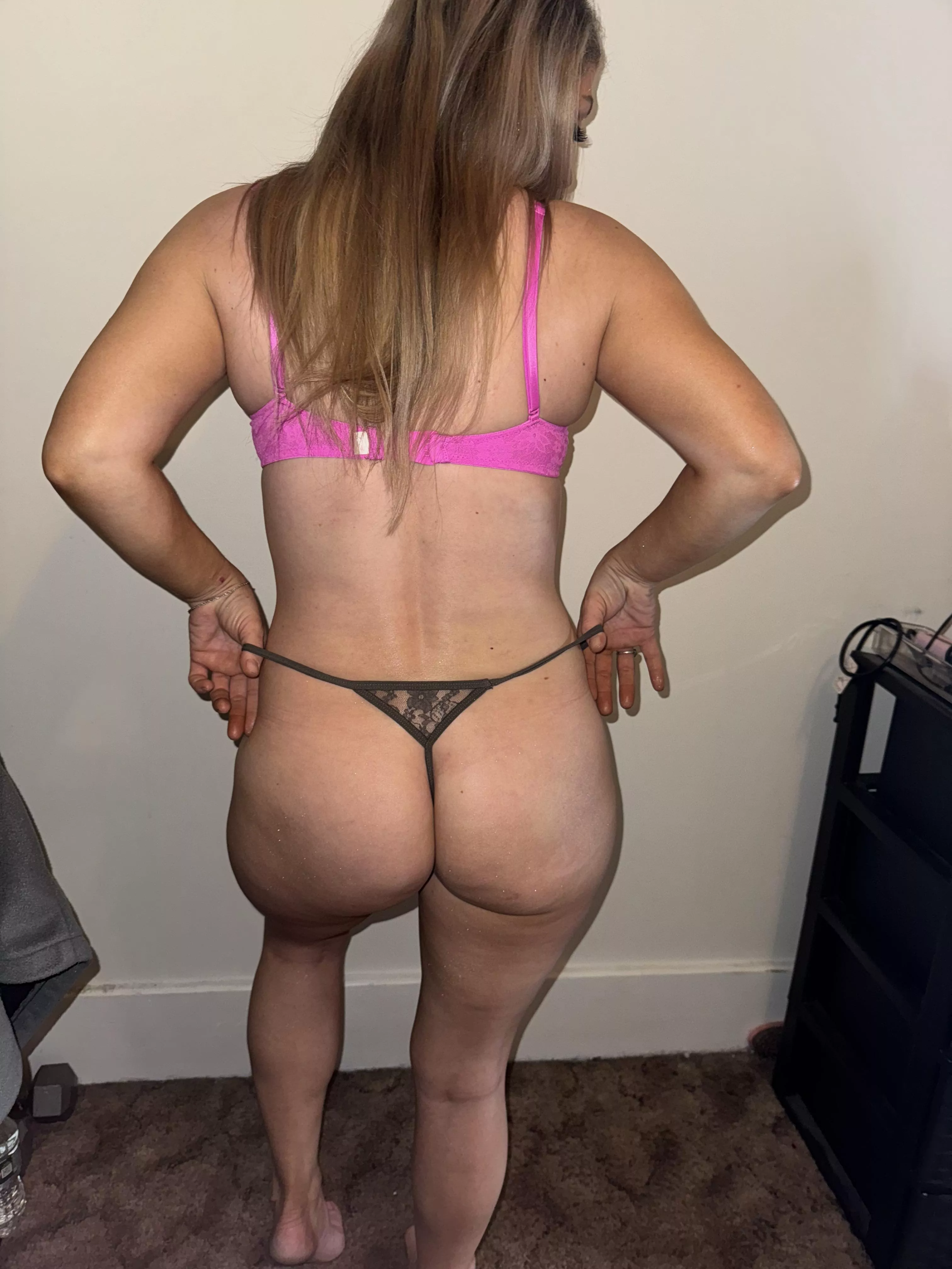 Do I look good in a black thong?