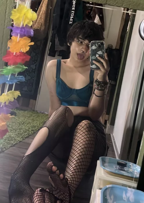 do you like emo bois?