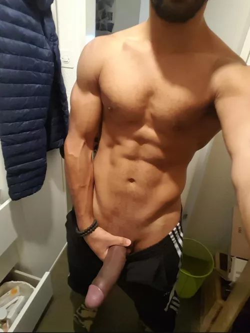 God's favorite. 6'4 adonis