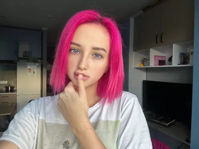 Is my pink hair a turn on for you?