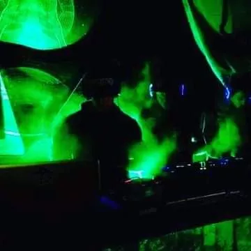 Looking for sexy females near Portland zOR who like to have fun 😁