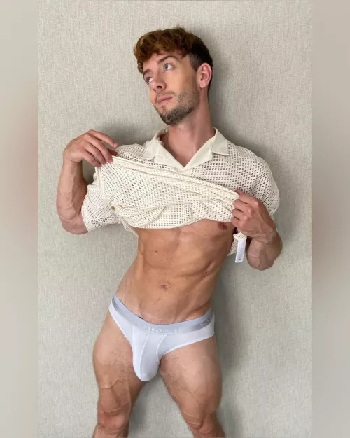 Love these White Briefs, nice and tight