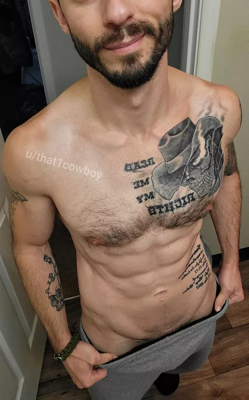 Sweats and shirtless bacon cooking season? 😉 gotta keep things interesting