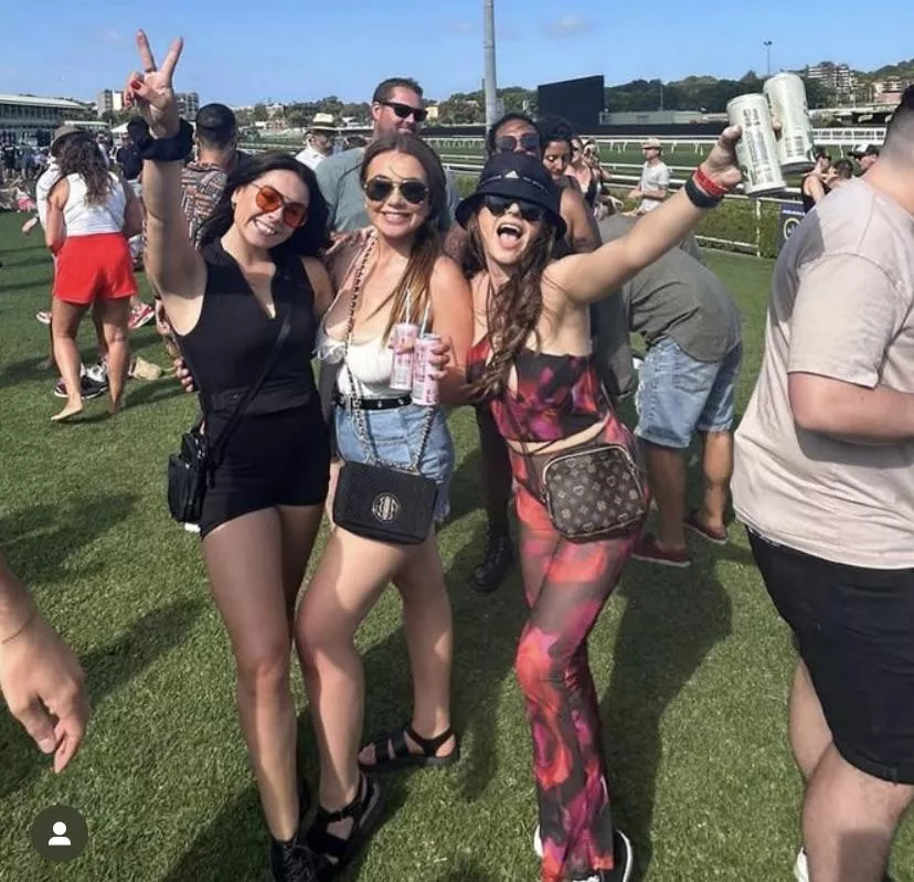 [3] who you choosing?