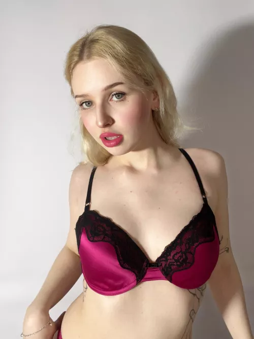 Chat with me and let's explore new horizons