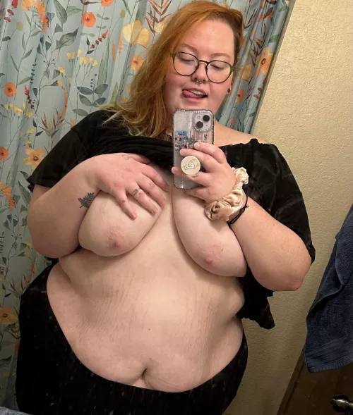 Do you like redheads? 😚