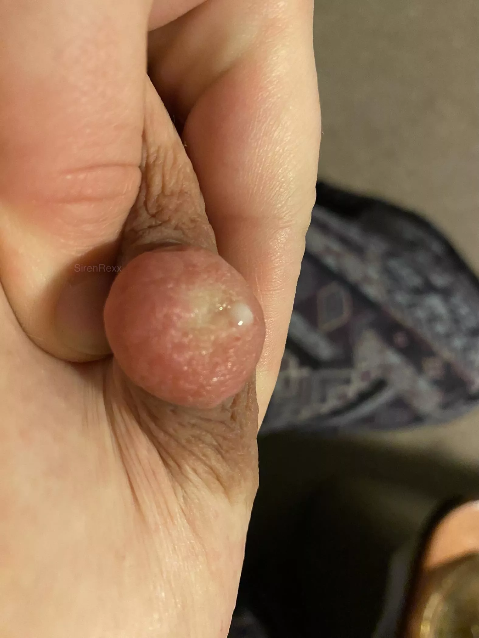 I just pumped my very first milk drop! It tasted so sweet! 💕