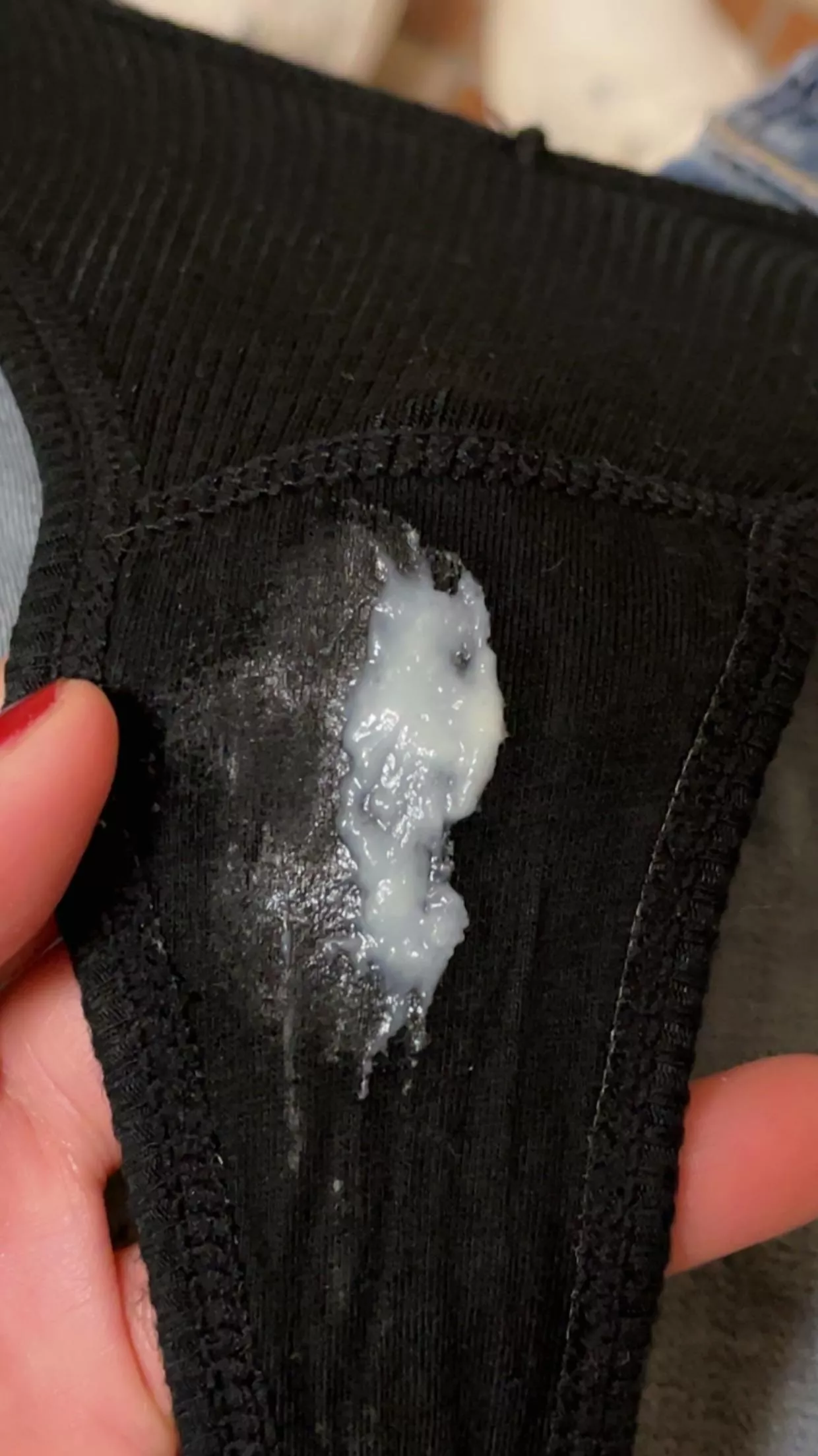 I'm getting ready for self defense training at work and this is how my panty looks like today 🤦🏻‍♀️🙈