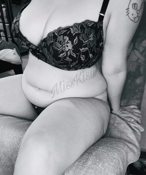 I’m live now. Come say hi