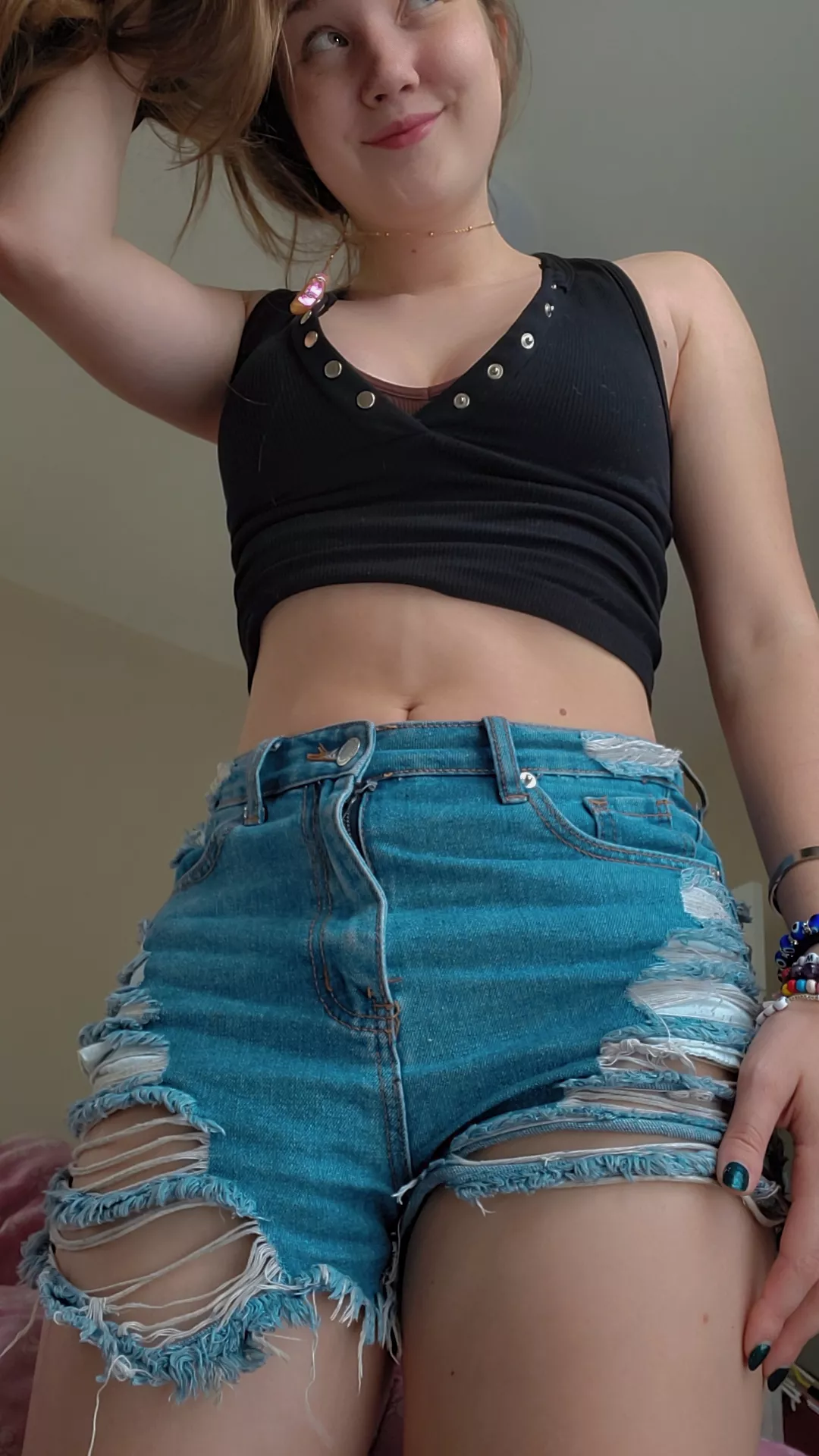 My sexy tummyneeds love [IMG]