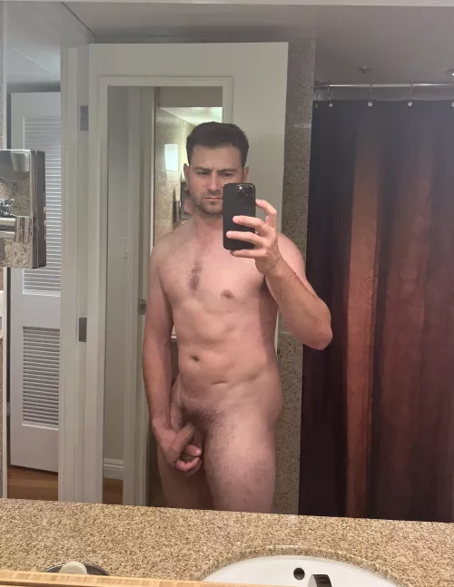 New hotel room new me