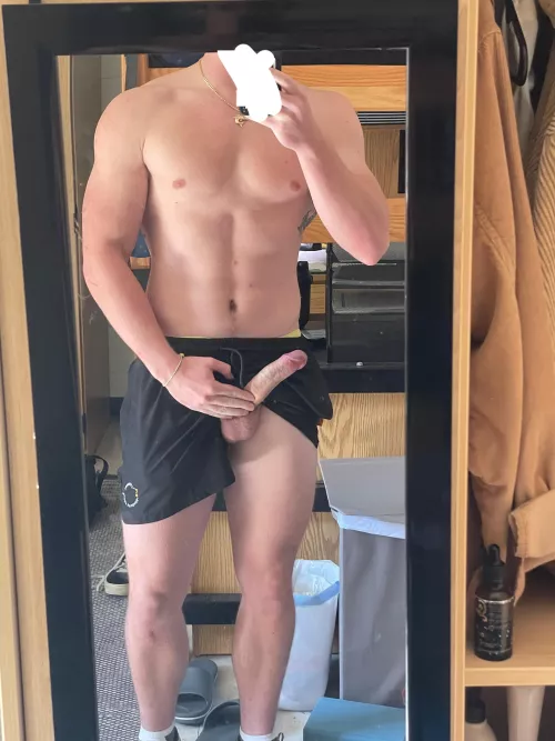 18, straight but horny for boys