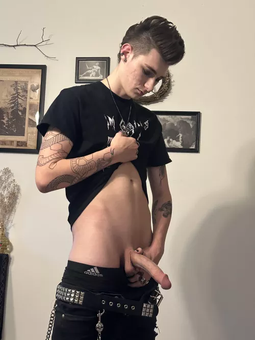 Do you like tall goth guys with big dicks?