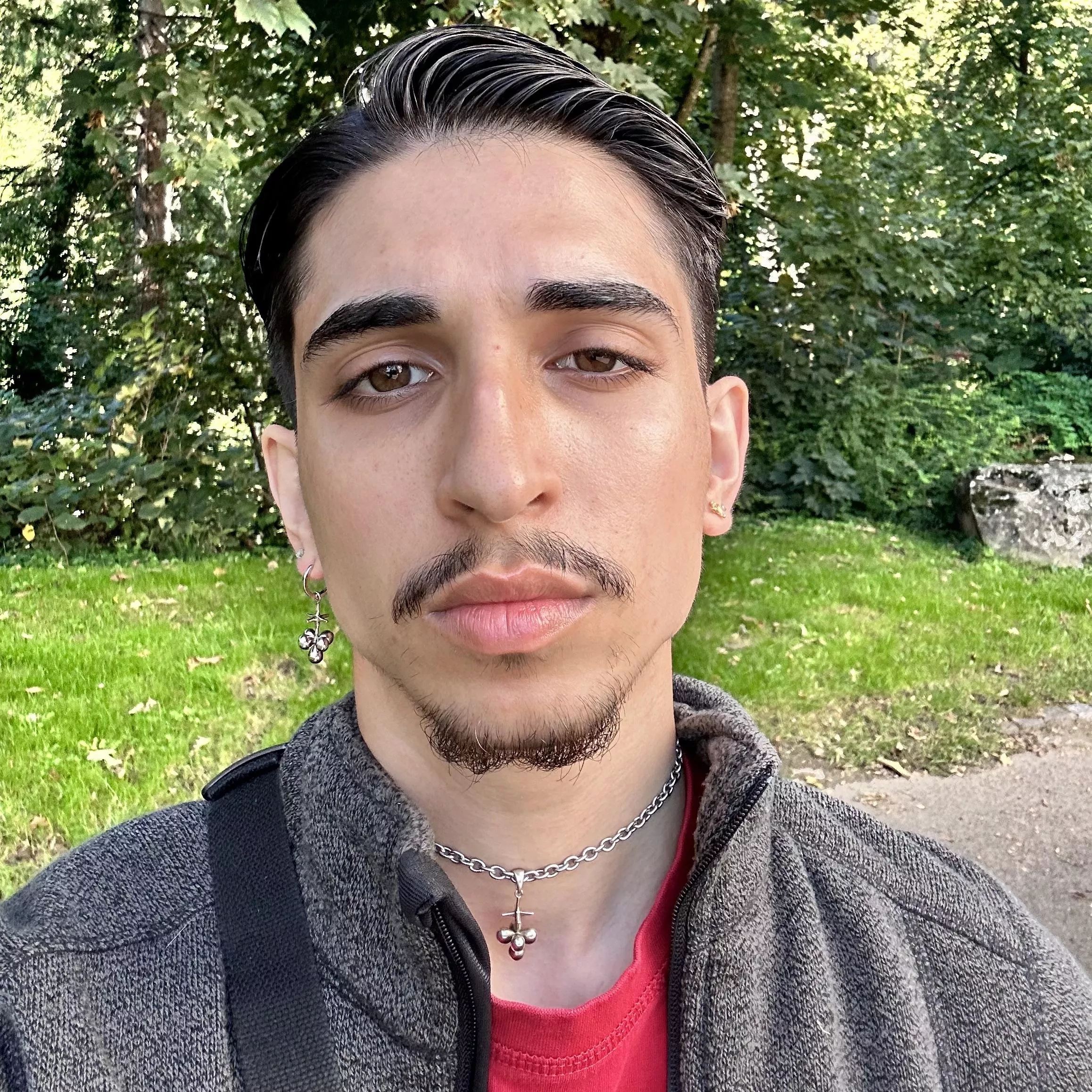 Hey ! I play on Xbox and PS5 :)