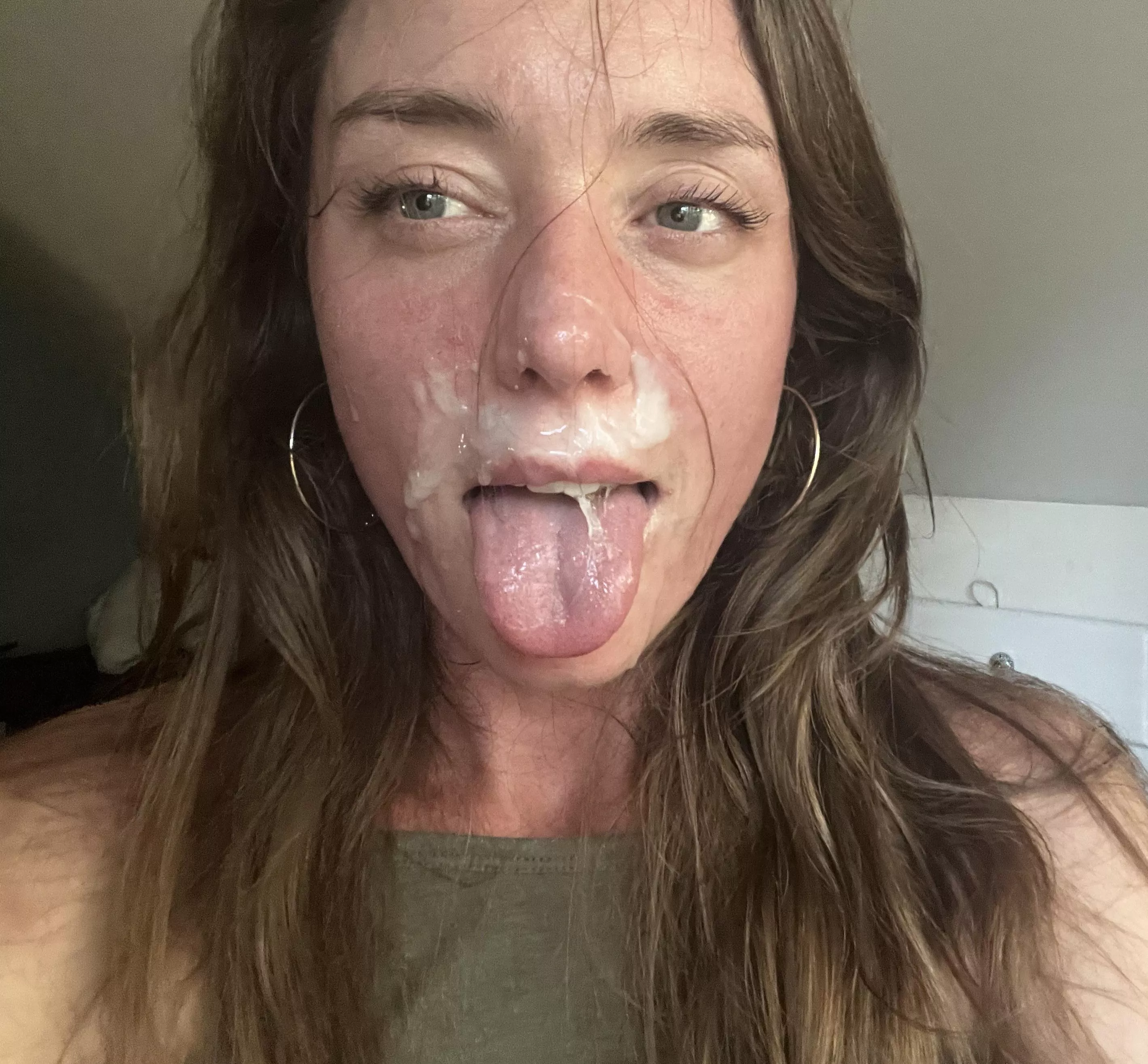 I love being a slut for cum and craving it all the time