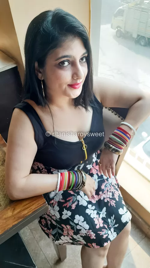 I start to drip so much when men try to insert their hands inside my little skirt to touch and feel my sleek lacy panty in the Clubs and movie theatre!