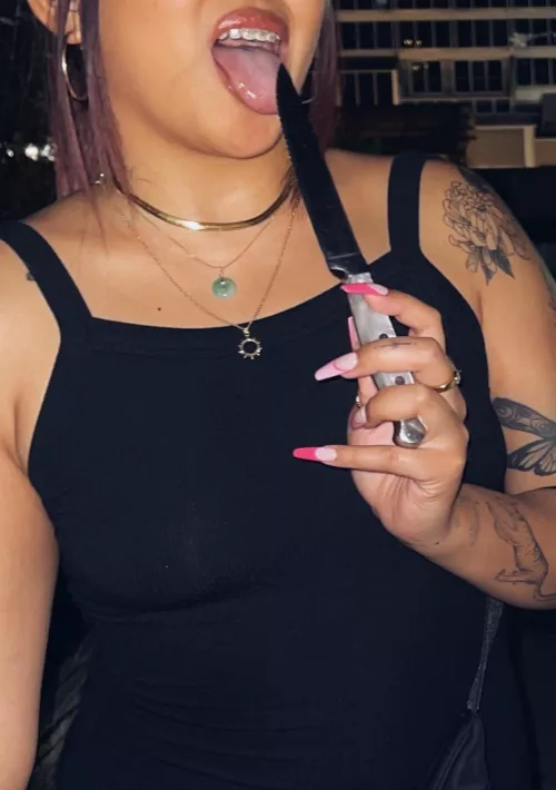 It’s a rough game playing with dangerous women 😈