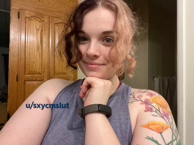 Just a cute little pic before I hit my shift