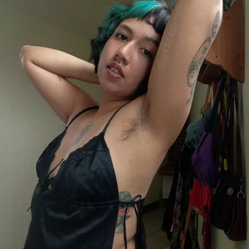 no deodorant, no perfume, pheromones only