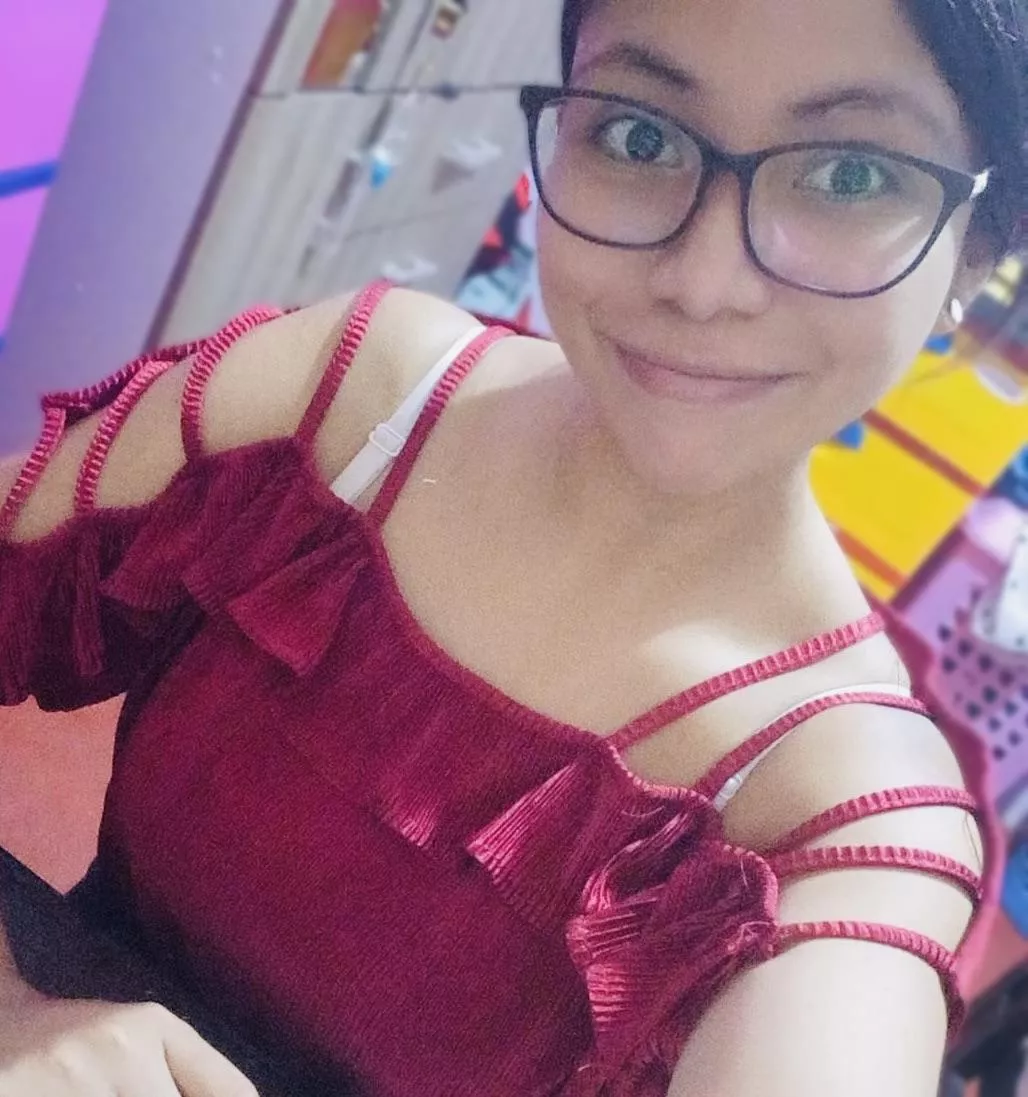 Ready for my private lessons (F)