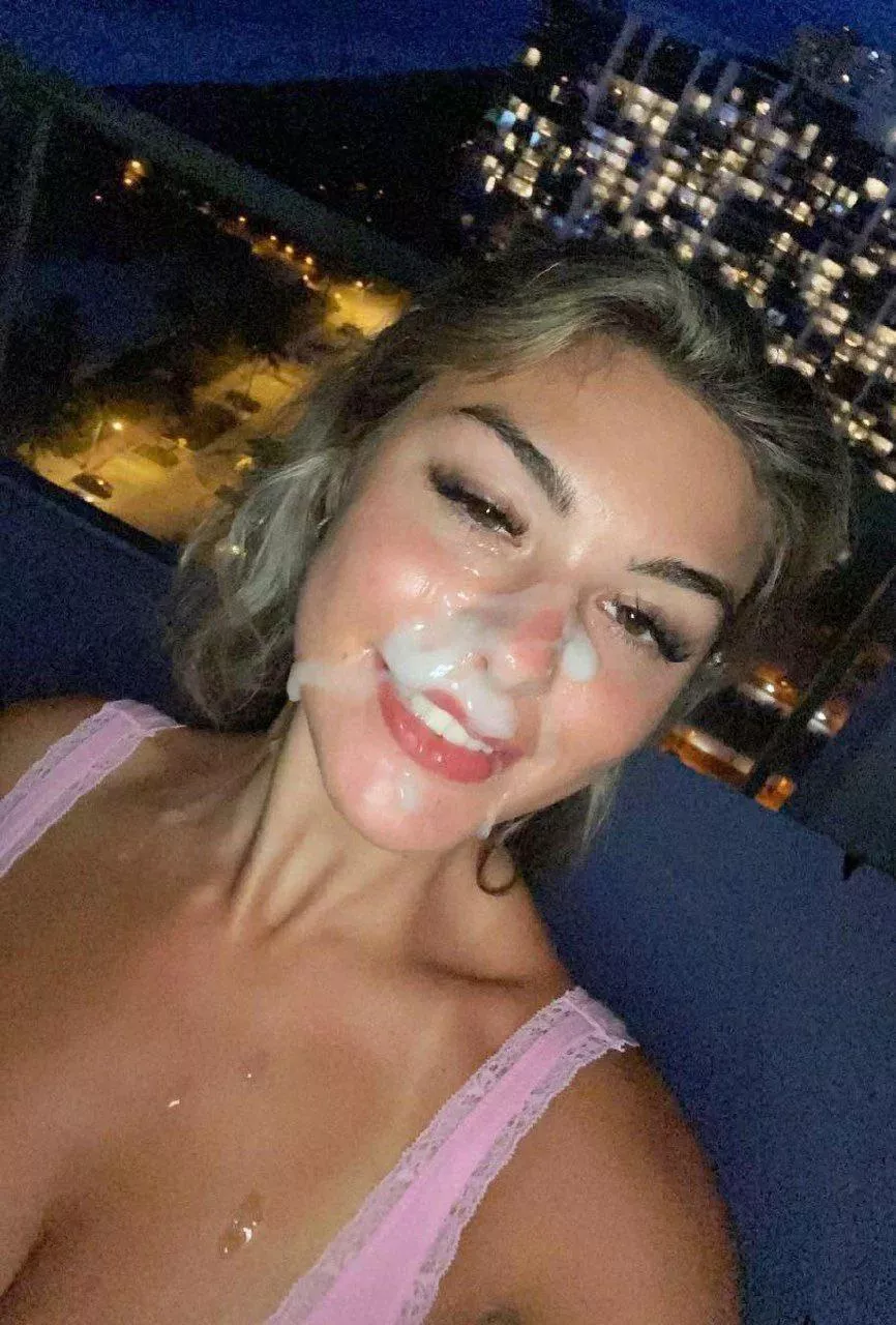 She likes it drooling down her face