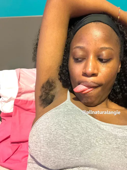 Should I wash it before you lick my armpit?