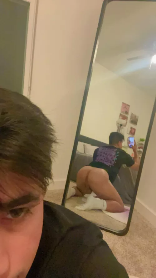 (18) would you eat me out?