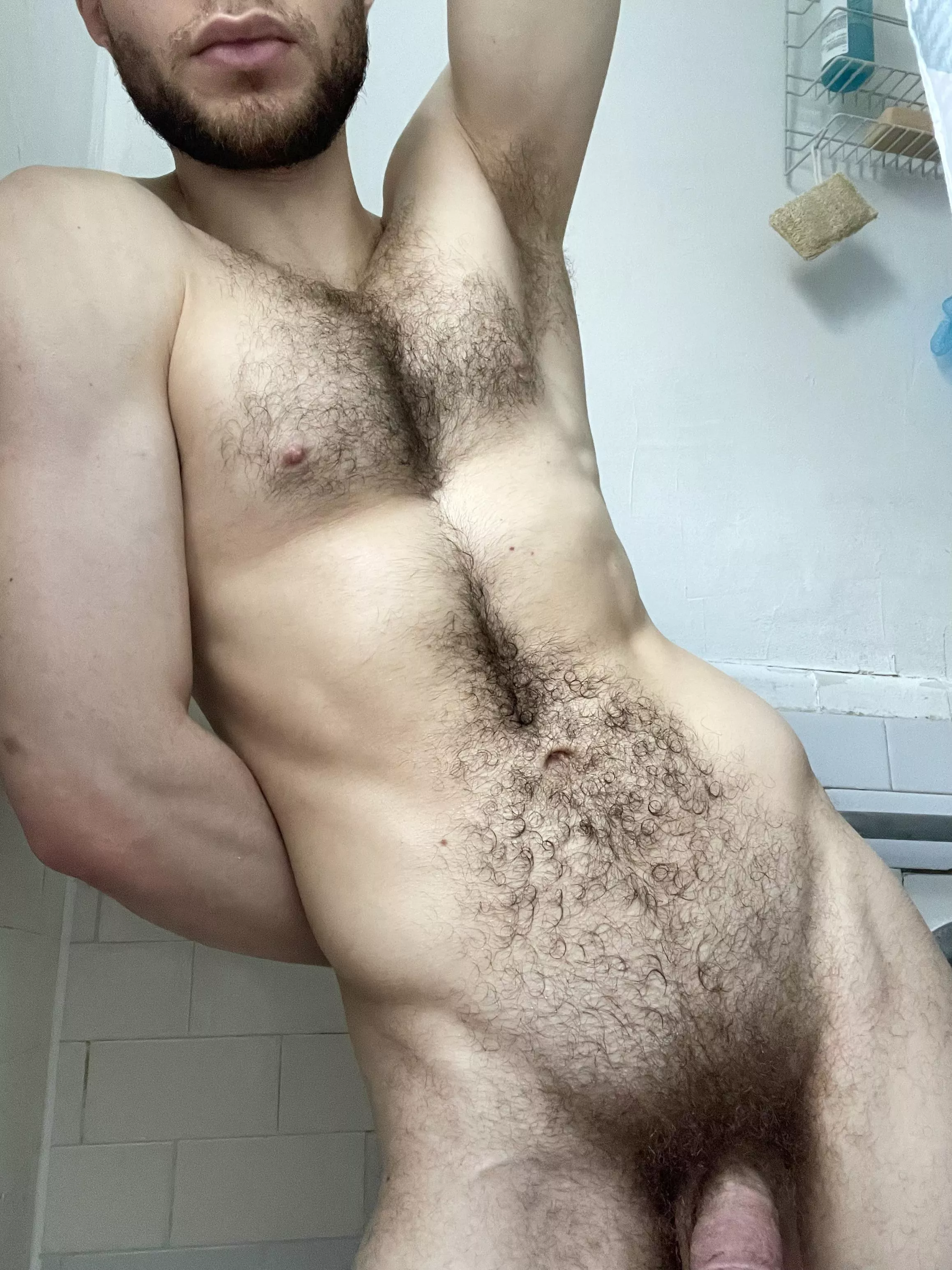 Bush looking dense here 🥵