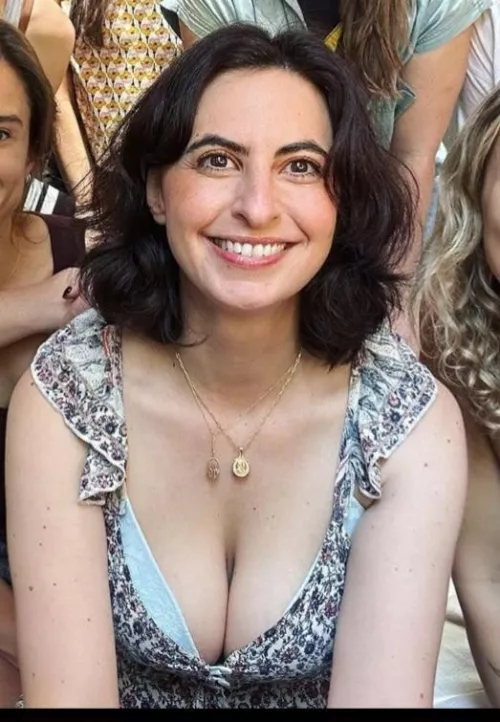 Comedian Avital Ash