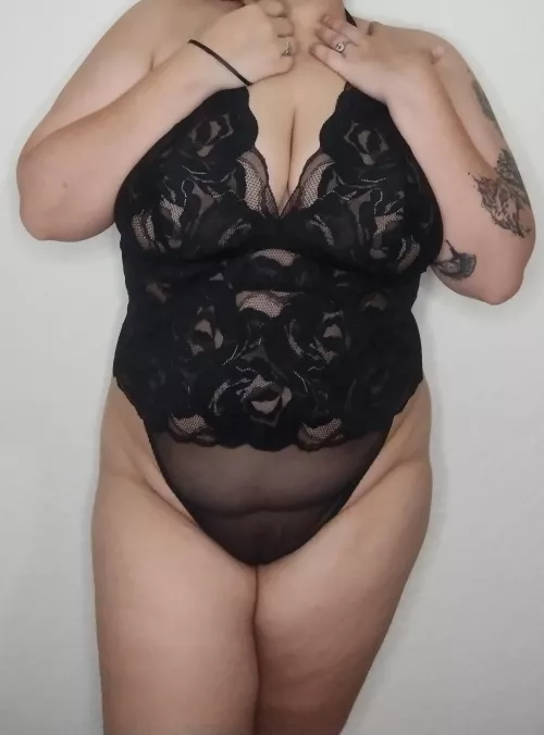 Do you like black lingerie on my chubby body?