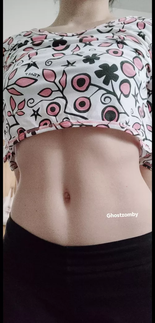 Do you think it looks pretty on me?🌷