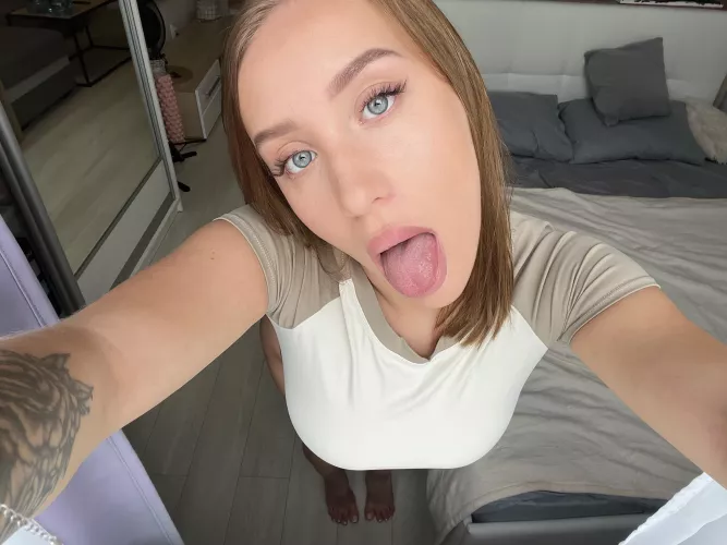 I can be the little secret you hide from your wife