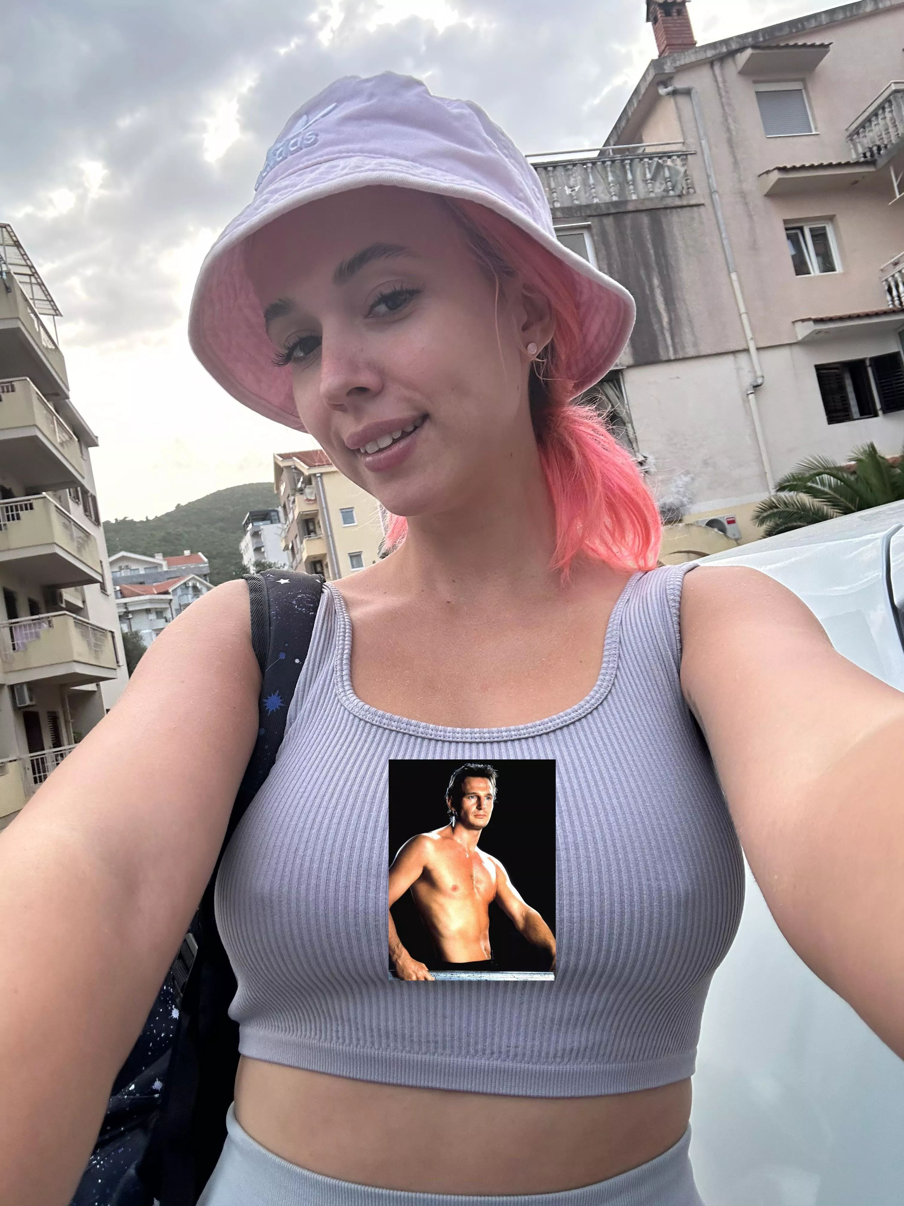 I wish i had top with Liam face