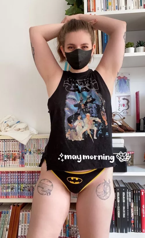 I’ll let you search in my bookshelves and decide if we’re compatible :) [F]