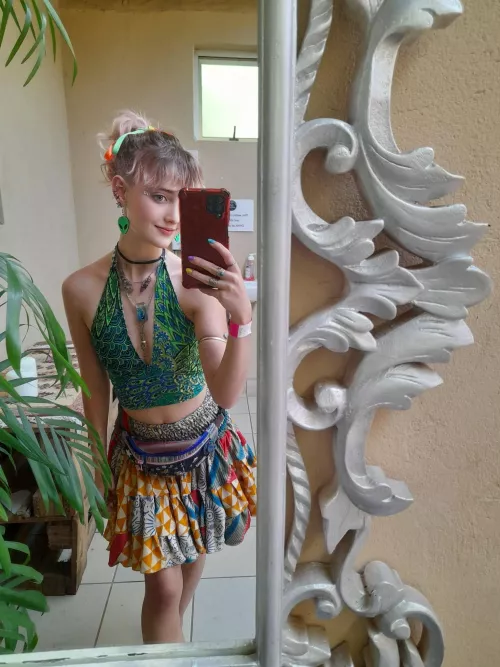 It's selfie o'clock, and I'm the star of this show F18 OC