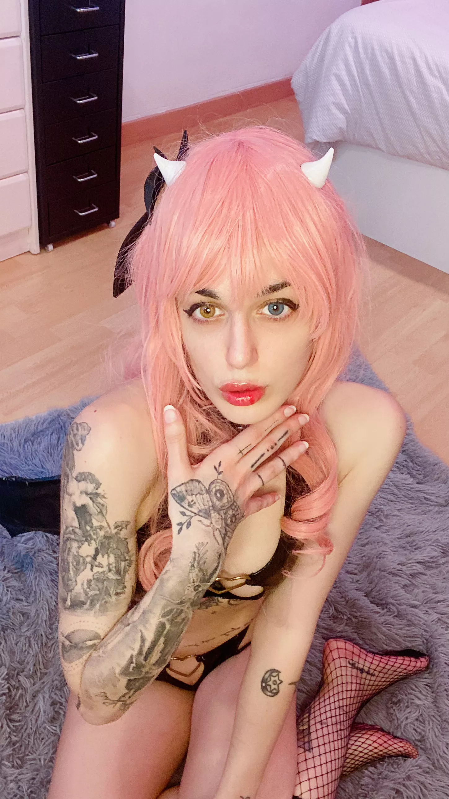 Obedient little cat gf