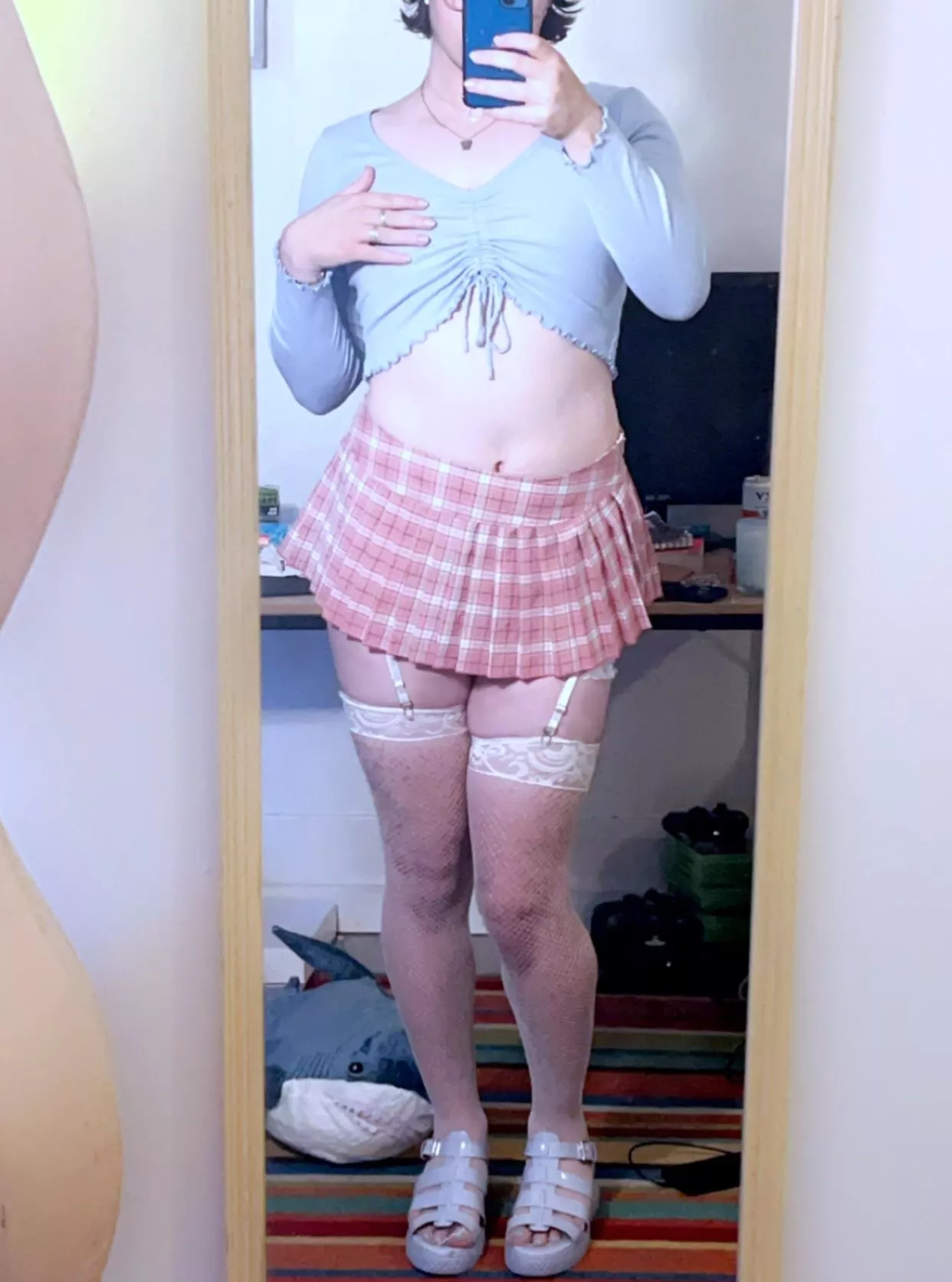 Tell me if you think I’m cute ♡