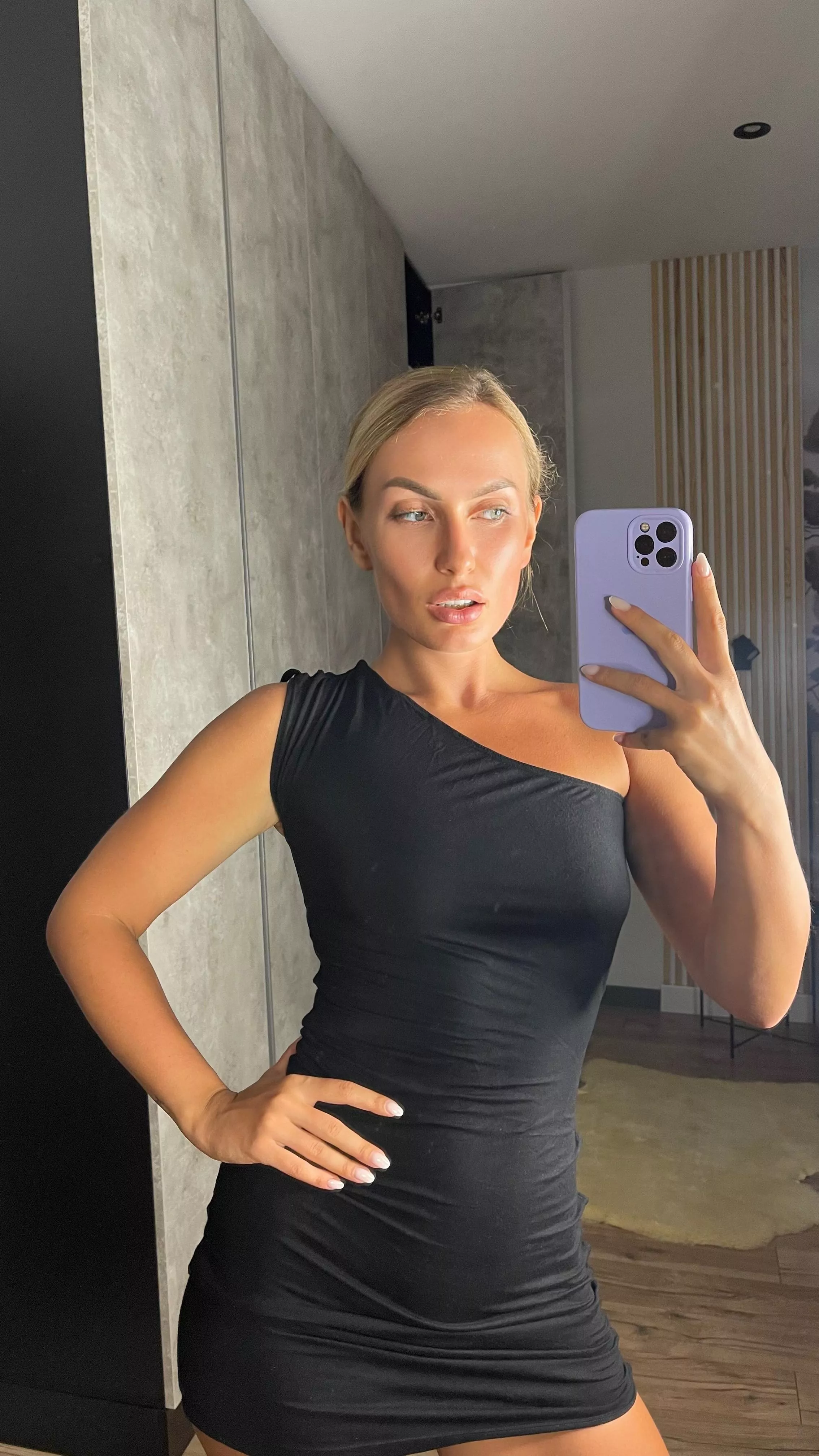 This is my girlfriend application